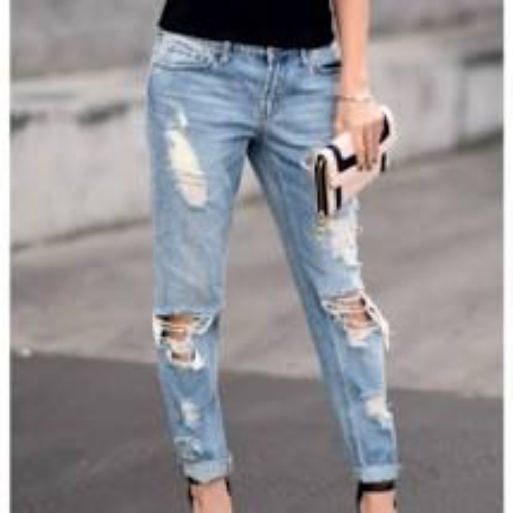 Refuge Distressed Jeans - Picture 1 of 6